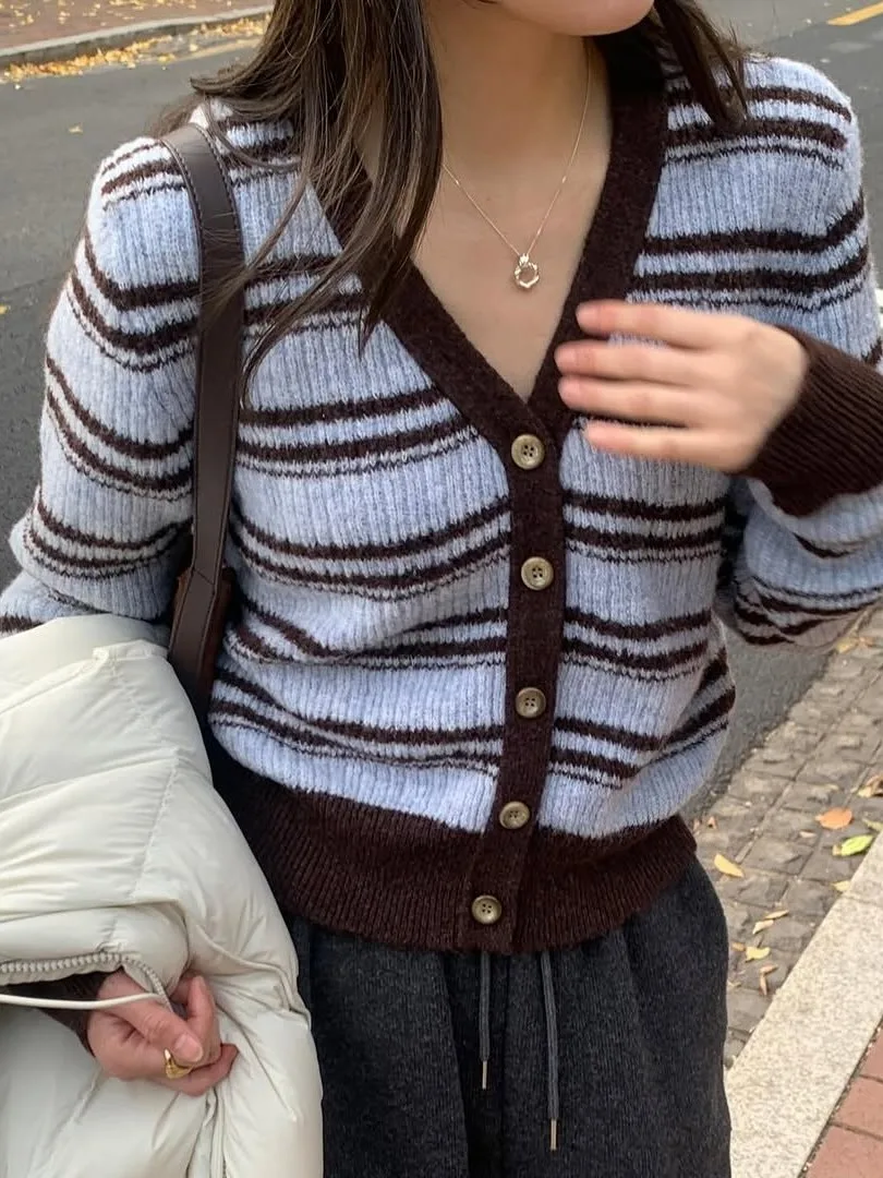 

Korean Sle V-Ne Slim Fit Striped Knitted Open Cardigan Women's Faionable Versatile Warm Single Button Long Sve Sweat...