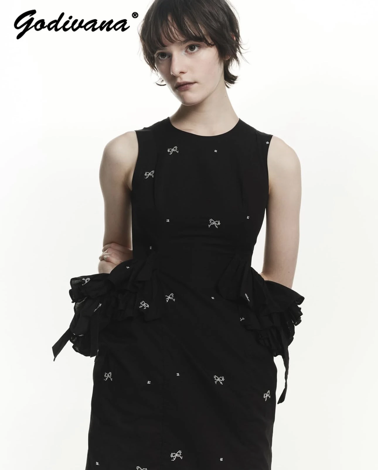 和風新しい夏のレディースエレガントなちょう結びプリントノースリーブロングドレスラウンドネックフリルブラックタンクドレス