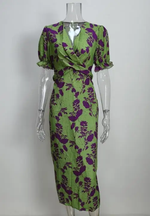 

2025 Spring and Summer Latest Y2K Women's Fashion Contrasting Printed Long Skirt Elegant Slim Fit V-Neck Short Sleeved Dress