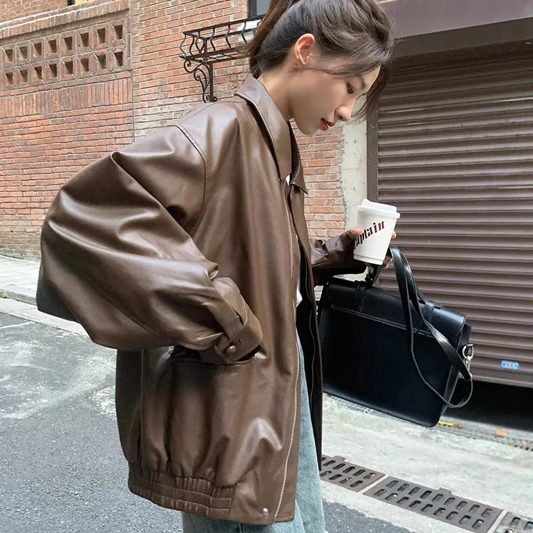 

2025 Korean New Fashion Spring Autumn Women's Solid Color Turn-down Collar Long Sleeve Zipper Casual Trendy Loose Leather Coats