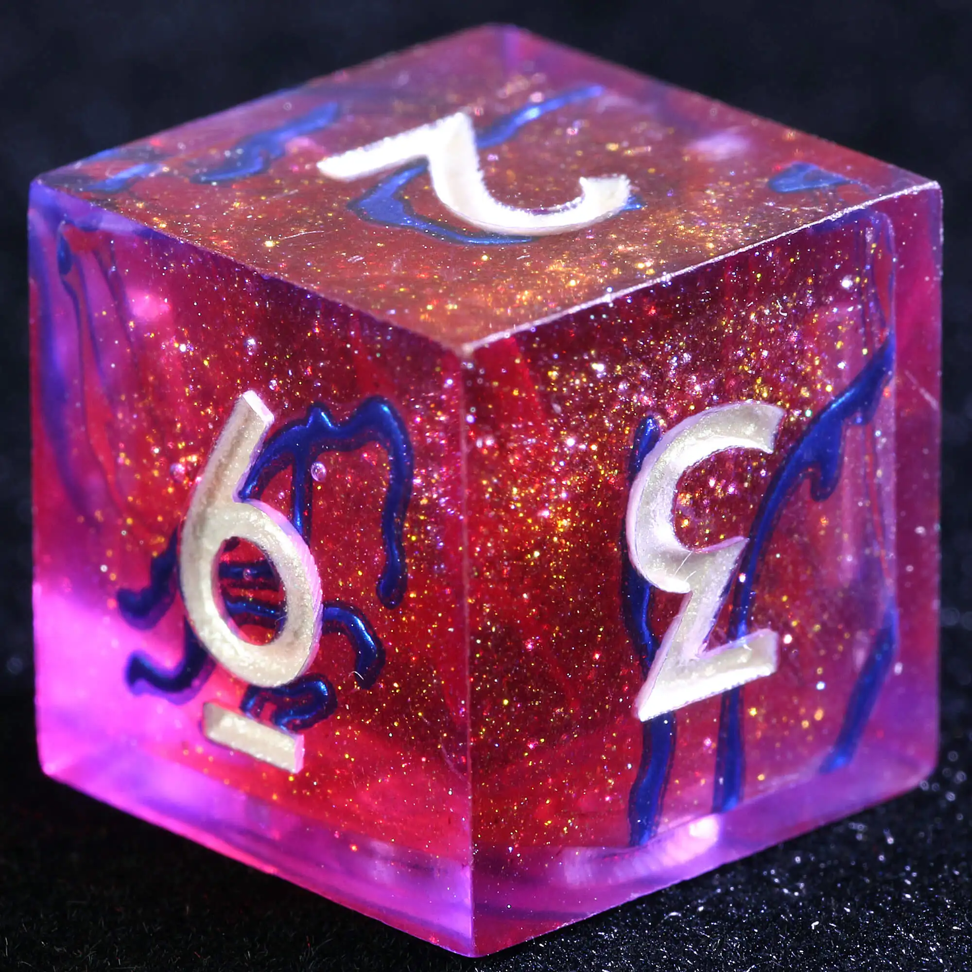 

Набор из 9 многогранных полимерных кубиков для D&D Frost Vein