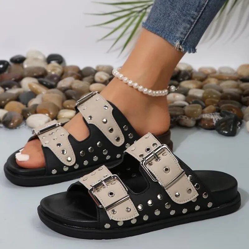 2023 Women\'s Summer Beach Open-toe Slippers Flat Sandals Men/women\'s Pin Buckle Rivet Decorative Slippers Roman Style Flip Flops