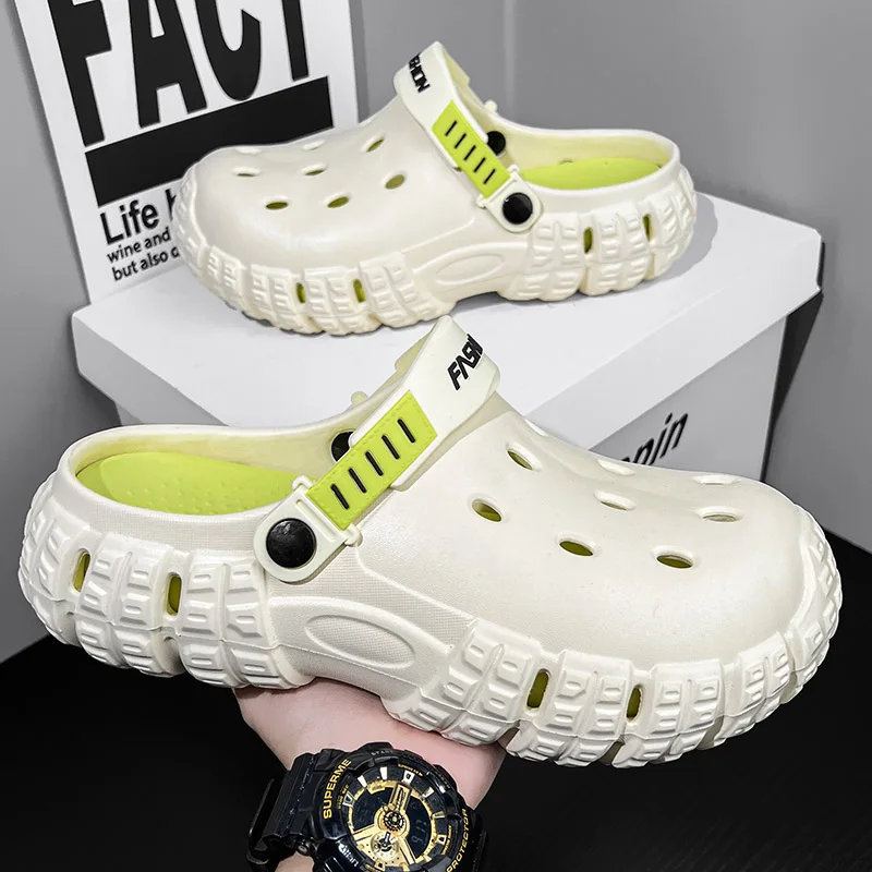 Step on Poo Feeling Baotou Slippers Male Summer 2025 New Wear Non-slip and Deodorant Shoes Teenagers Beach Two Wear Sandals