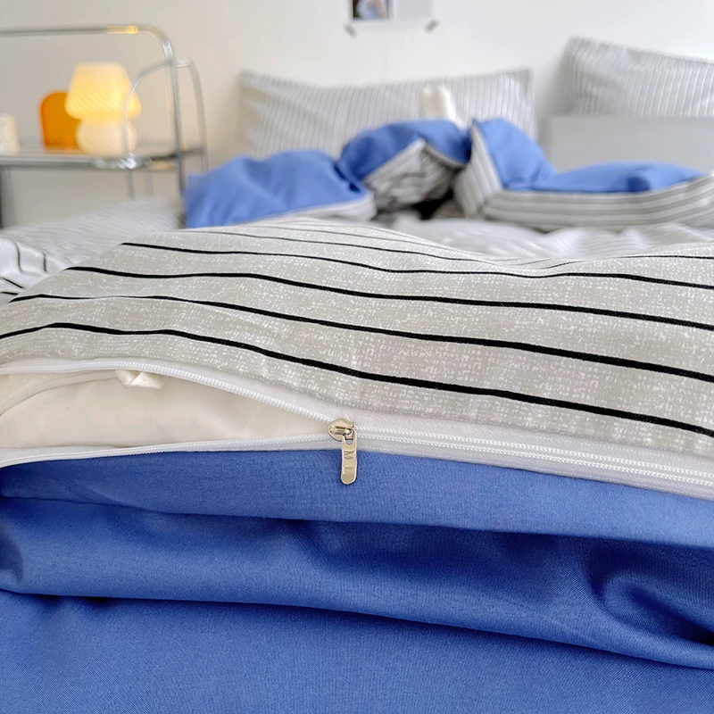 Copripiumino a righe bianche e nere Set di biancheria da letto con linee geometriche Decorazioni per la casa di moda moderna Copripiumino