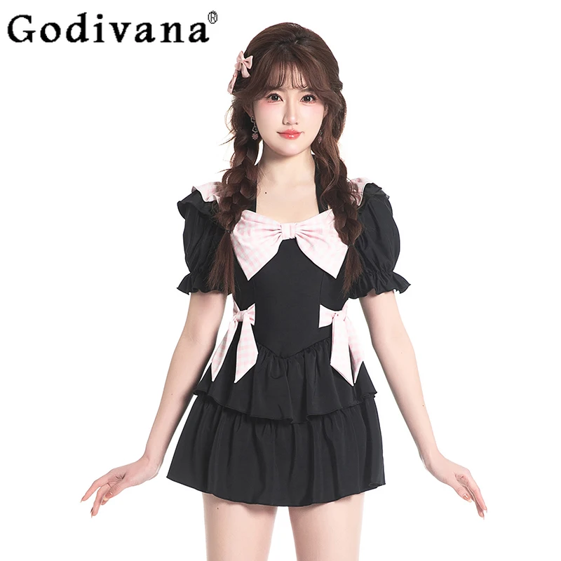 2025 ฤดูร้อนญี่ปุ่นใหม่แม่บ้าน Bow Lace Up O-คอสั้นแขนเสื้อ One-piece ชุดว่ายน้ําหญิงน่ารักหวาน Seaside Party ชุดว่ายน้ํา