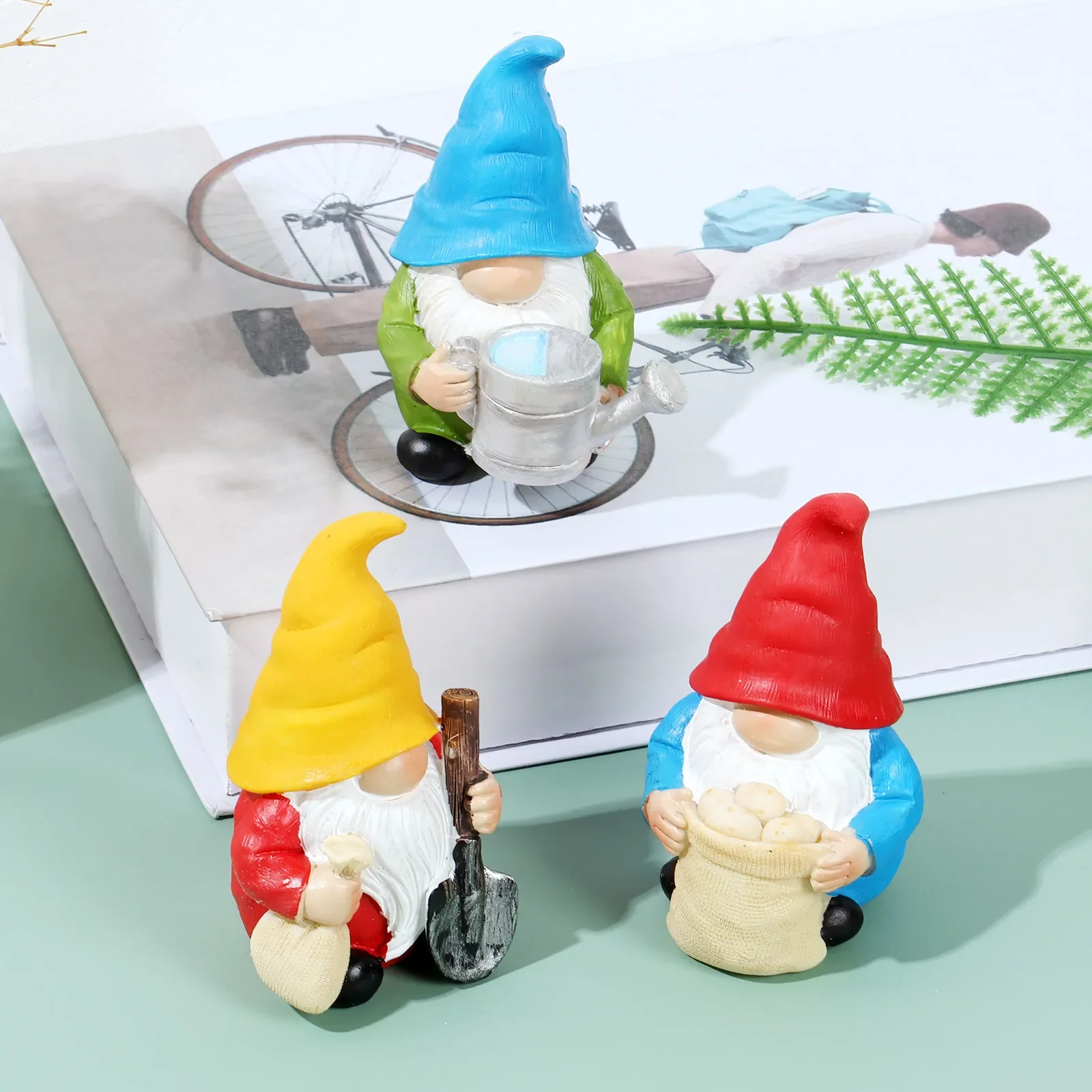 3Pcs Dwarf Garden Statue Handmade Resin Dwarf Sculpture Waterproof Dwarf Figurine Creative Dwarf Decoration Colorful Dwarf