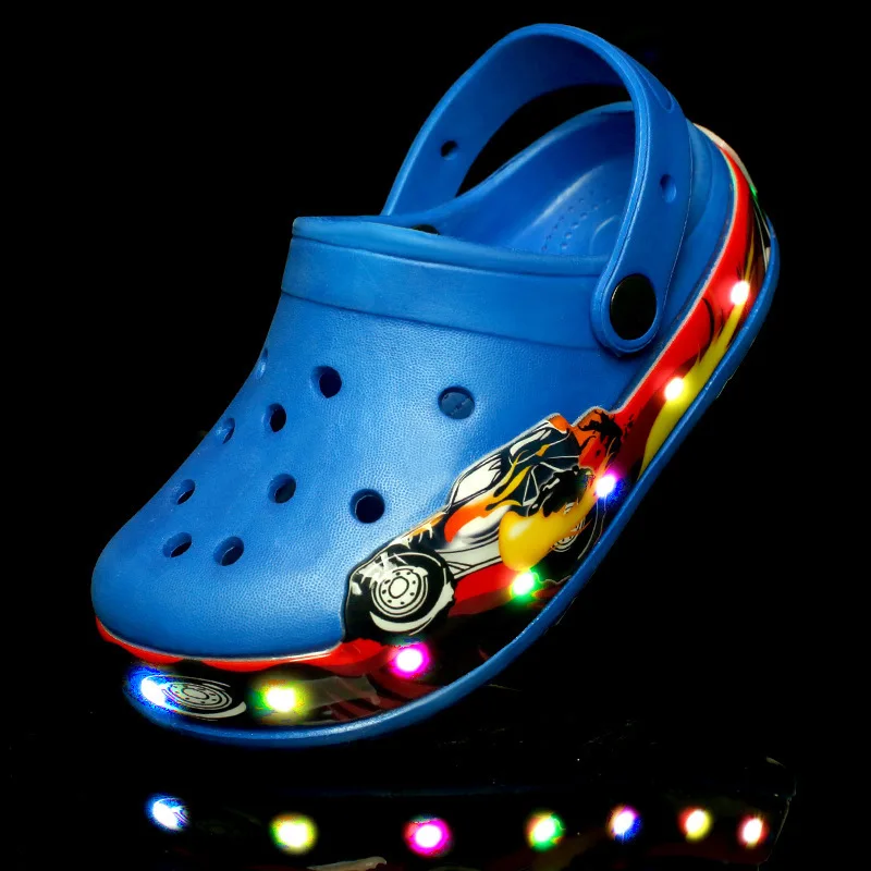 

LED Light Kids Shoes Hole Slippers Summer Cartoon Boys Shoes Beach Sandals Home Indoor Shoes for Girls 24-35