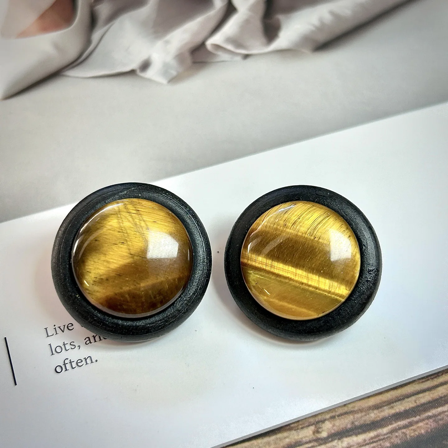 Monies style wooden handmade earrings vintage medieval natural tiger's eye stone retro light luxury earrings 925 silver needle