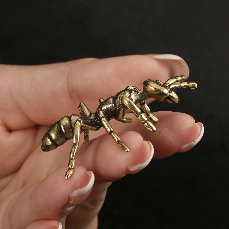 1Pc Vintage Brass Ant Small Ornament Crafts Copper Carved Insect Tea Pet Cute Home Decorative Figurines Gifts