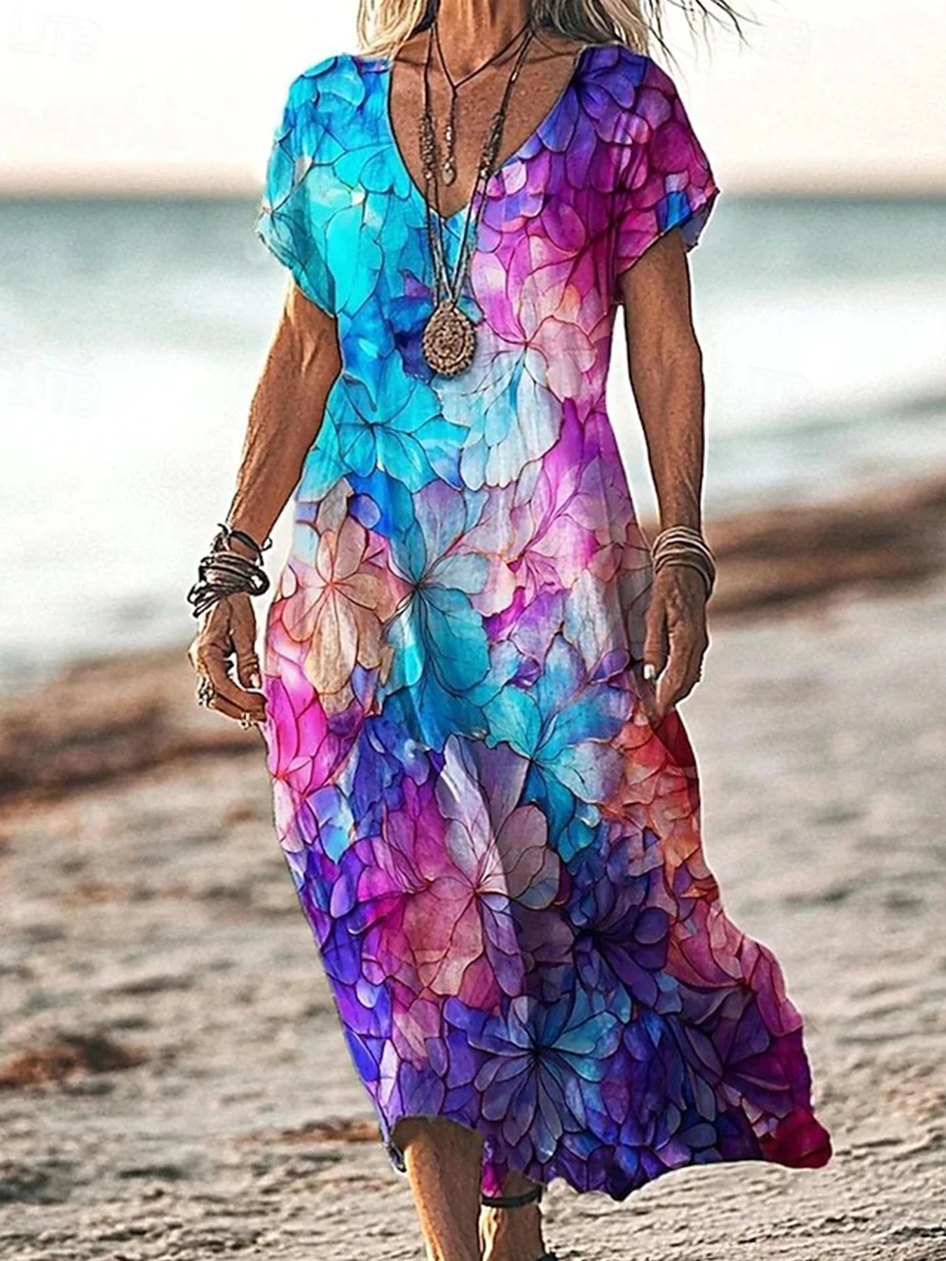 Vintage Damen-Maxikleid, Bohemian-T-Shirt-Kleid mit V-Ausschnitt und Seitenschlitz, lässige, mit Batikmuster bedruckte Kleidung für Damen, trendig