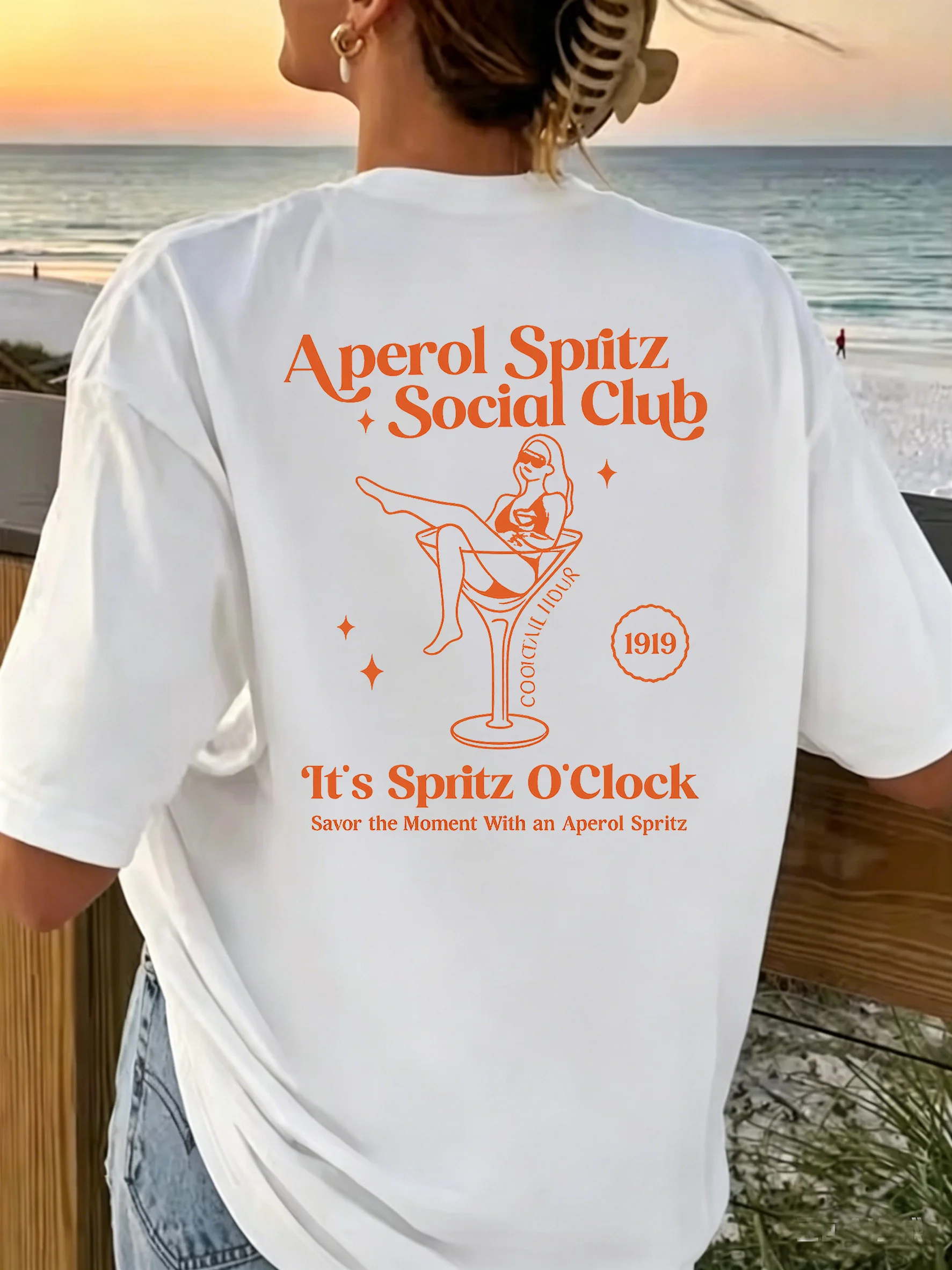 Camiseta informal con diseño de bebida Aperol Spritz, camisetas divertidas con flores para hombre y mujer, camiseta de manga corta con cuello redondo