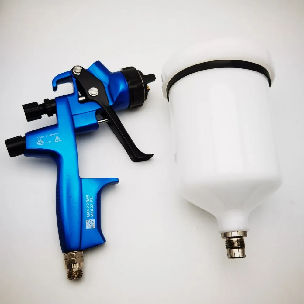 High Efficiency Paint Spray Guns  Spray Gun 1.3mm Nozzle Painted Sprayer Gun For Car