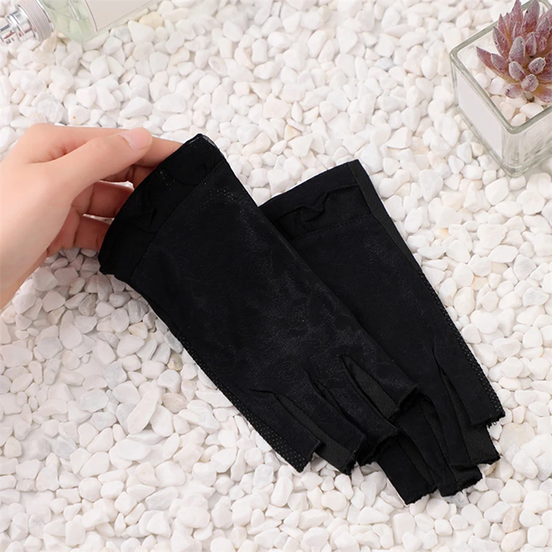 Guantes de protección solar antideslizantes para mujer, sin dedos guantes finos, medio dedo, pantalla táctil, antiultravioleta, conducción, Verano