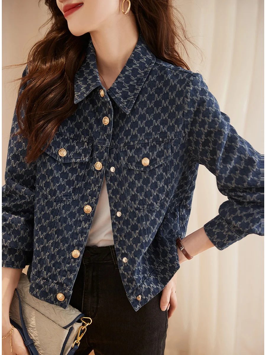 Jaqueta de Denim com Bordado E para Mulheres, Manga Longa, com Bolso, Casaco Curto Estiloso para Outono, Estilo Casual...