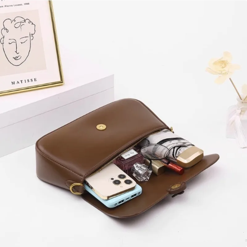 2026 New Spring/Summer Retro Bag, Women's Bag, High End, Single Shoulder Crossbody Bag