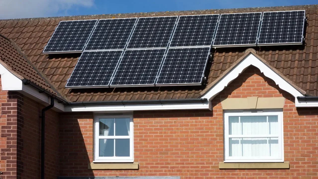 Extensive one-stop shop for solar systems High security Hot 100 kW 150