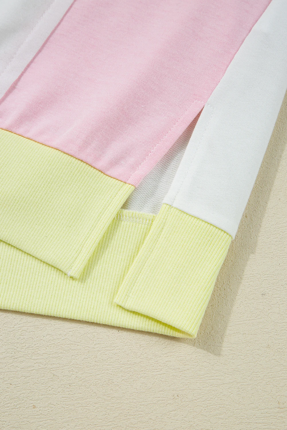 Women's New Autumn V Neck Long Sleeved To Fresh Style Printed Pullover Hoodie LD800012