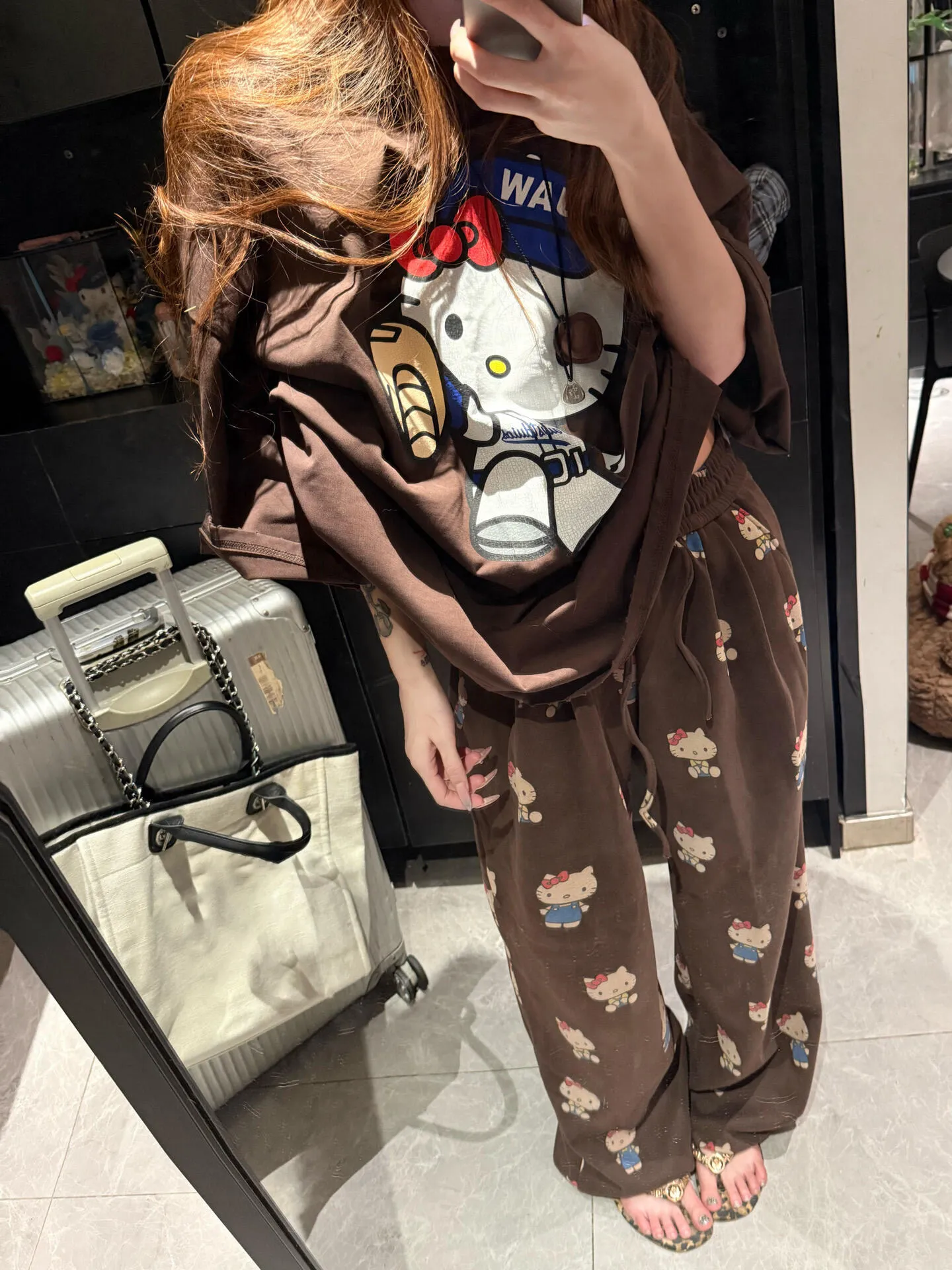 hellokit-women's-spwear-set-loose-comfortable-home-clothes-long-sve-round-ne-soft-velvet-fabric-can-be-worn-outside