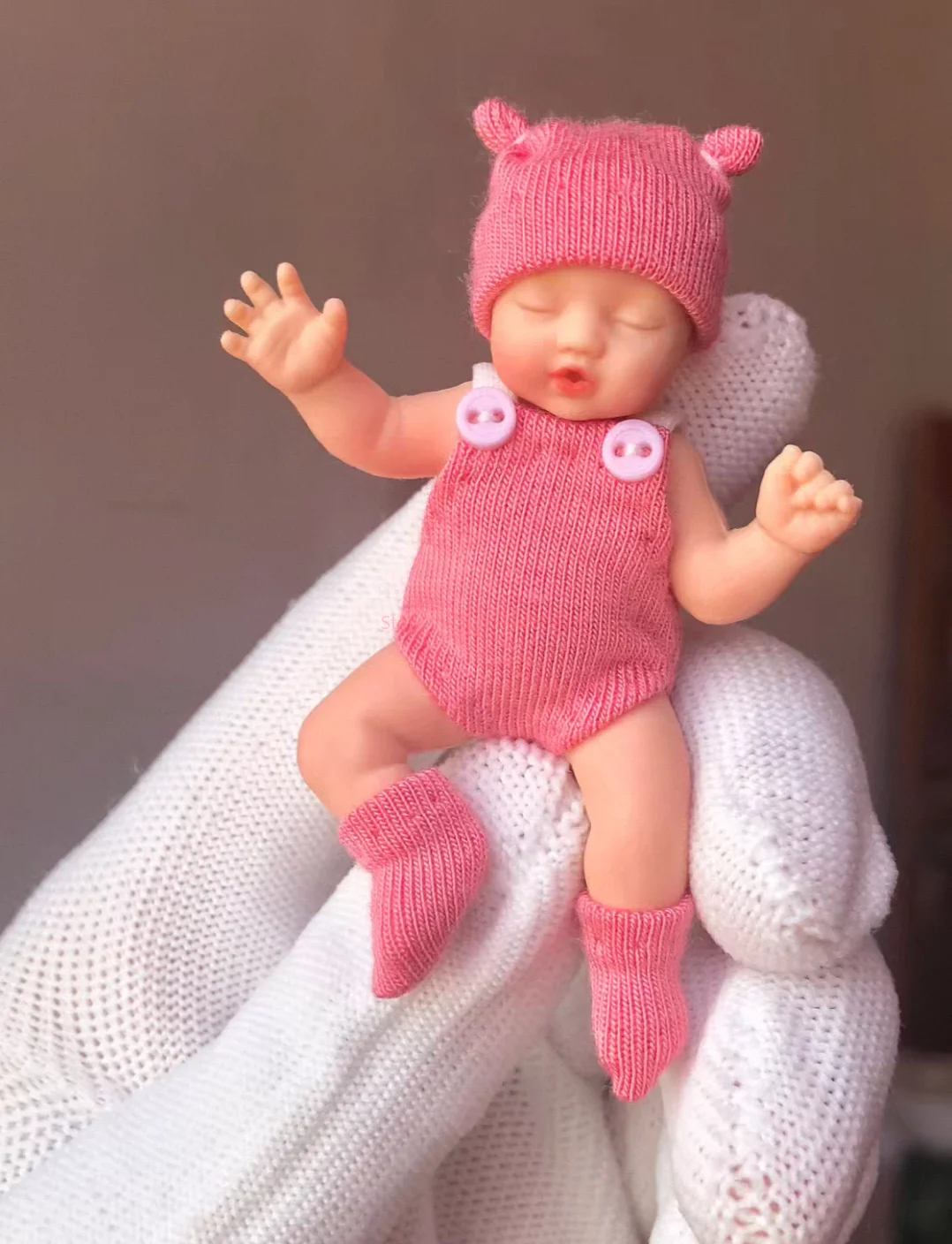 Nueva caja misteriosa Zuru, accesorios para bolas de bebé, ropa para muñecas, marcas miniverse, caja ciega, Mini pelota para bebé, solo ropa para muñecas hecha a mano