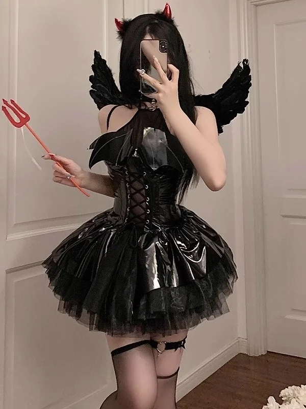 

Сексуальная кожаная юбка, комплект, костюм королевы, ночной клуб, косплей, чистое желание, Хэллоуин, маленький дьявол, полиэфирное волокно, весна-осень