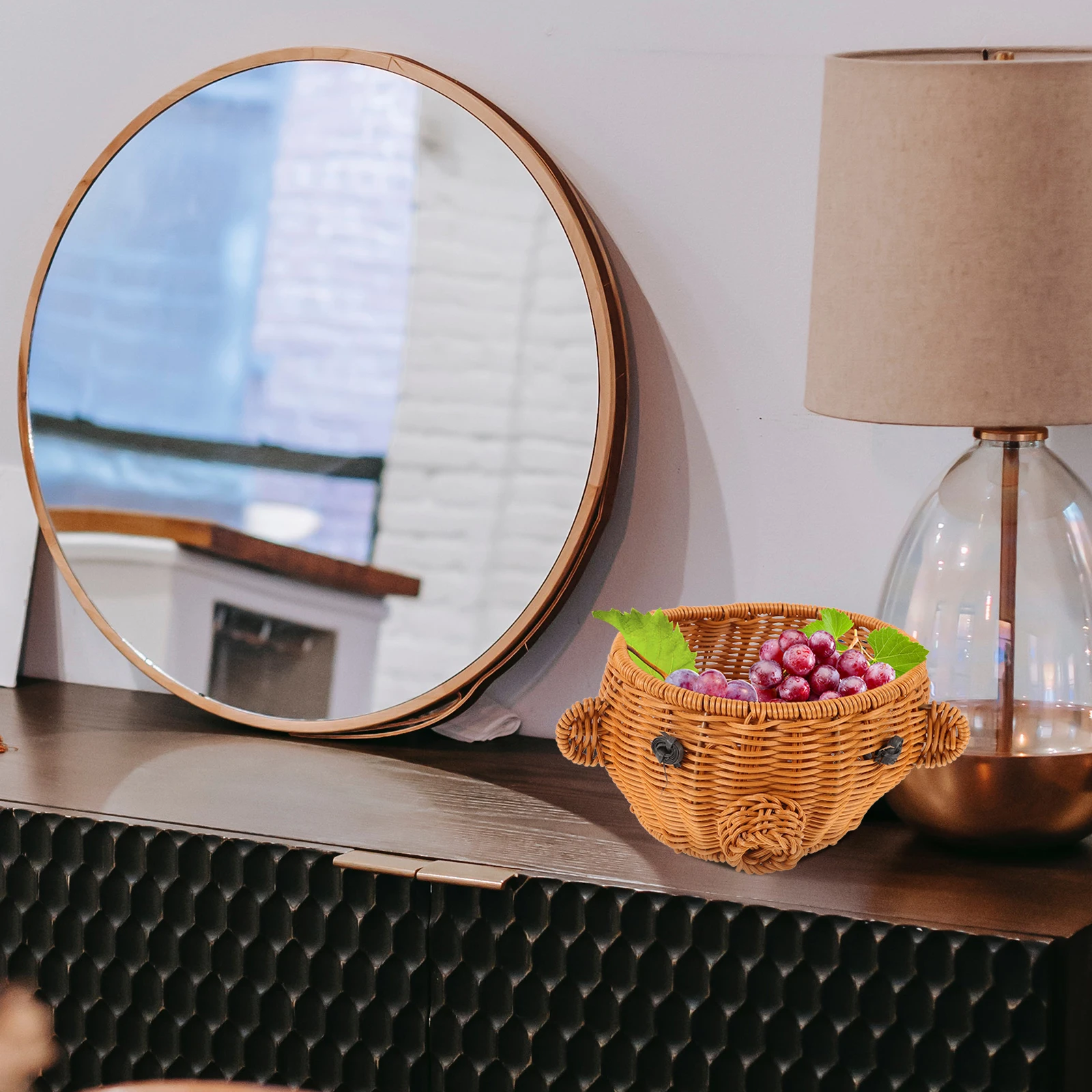 

Adorable Pig Shaped Imitation Rattan Woven Storage Multi Functional Fruit Snacks Farmhouse Saving Woven Basket