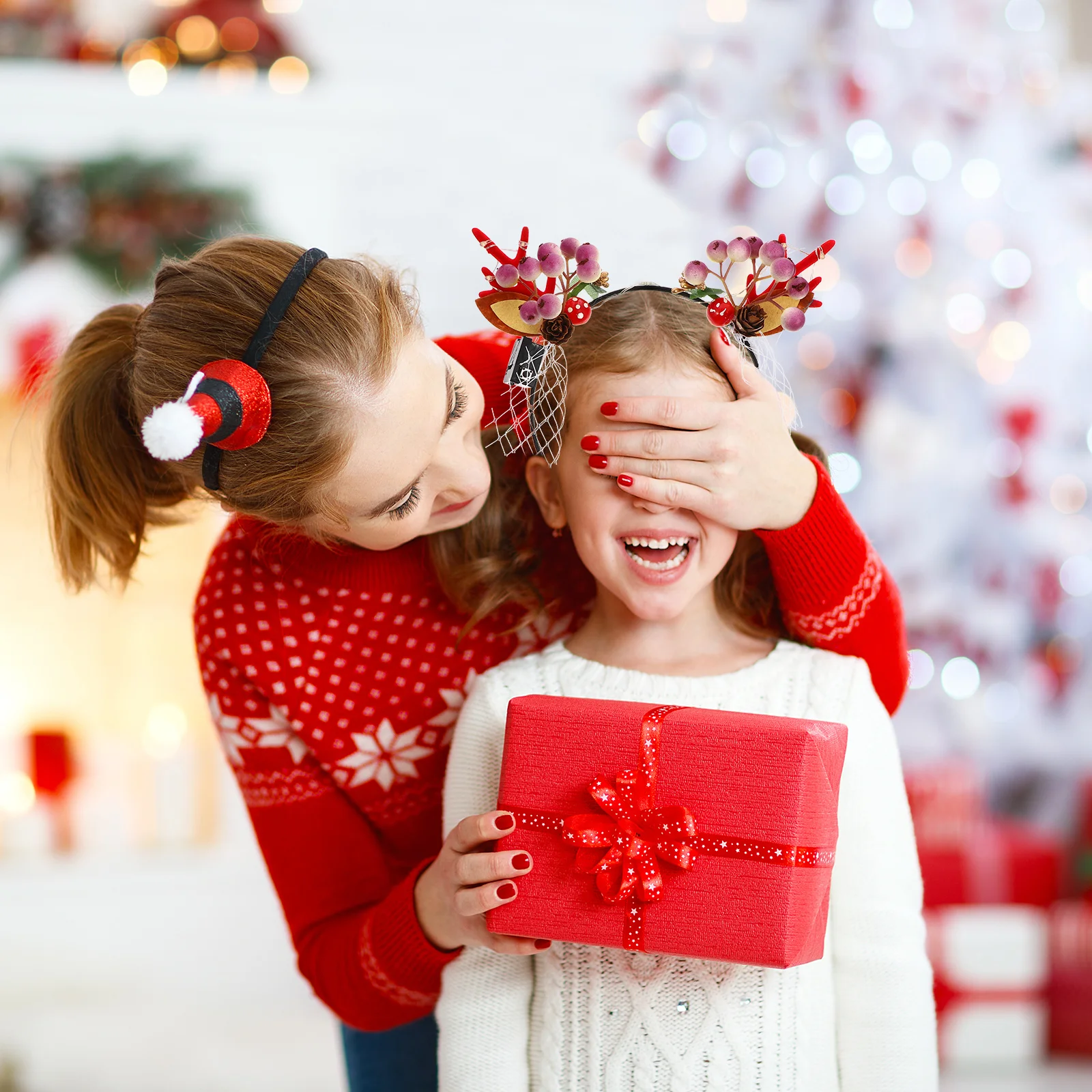 

2pcs Luminous Reindeer Headbands Glow Antler Hairband For Christmas Party Carnival Costume Light Up Hair Accessories