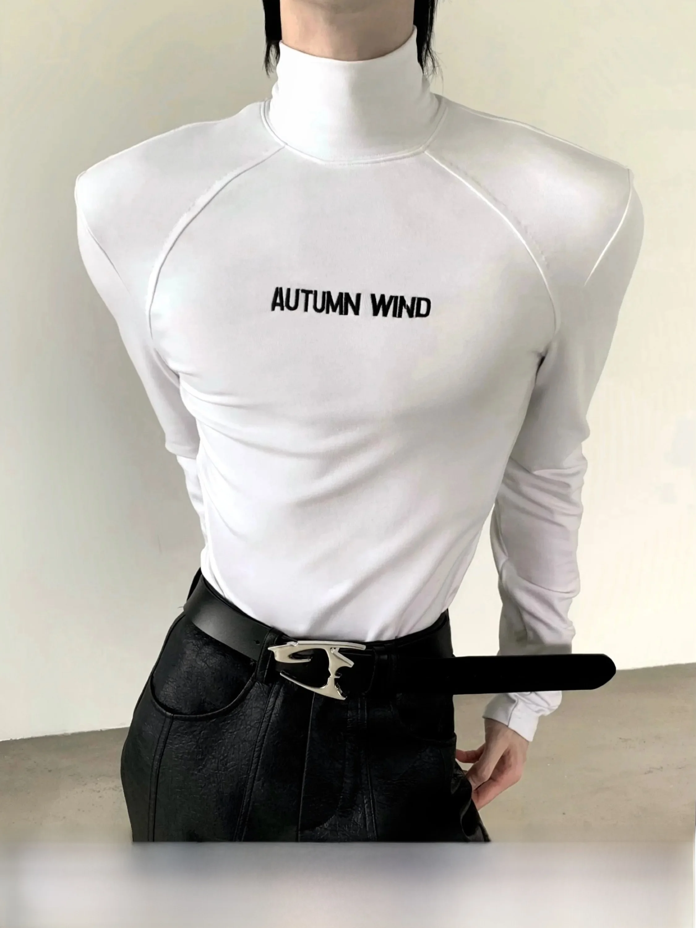 Autumn Mountain Wind  Red Erosion Slim Fit High Collar Base Shirt Men's Autumn Winter Advanced Sense Shoulder Pad Long S...