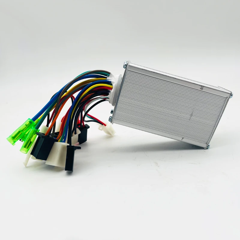 

Контроллер 24V36V350W бесщеточный контроллер Little Dolphin Ice Mist электромобиль трехколесный велосипед YK09 противоугонный контроллер