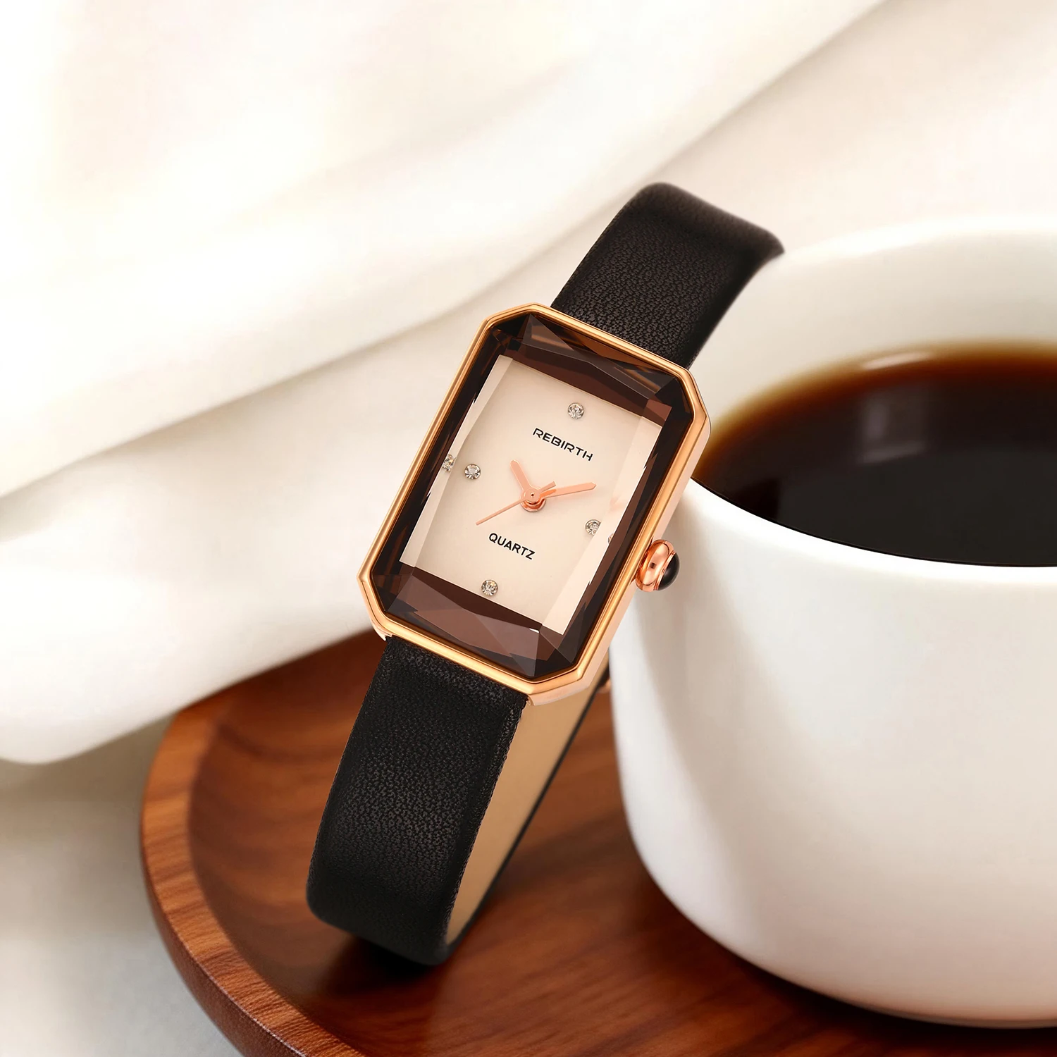 Retro Casual Elegant Versatile Quartz Watch