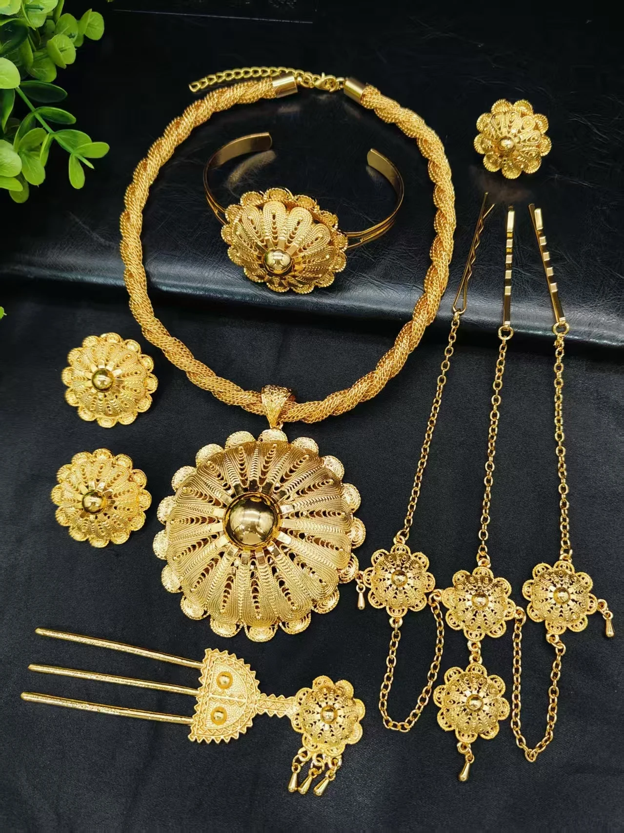 Gold Color 6PCS Necklace Earrings Ring Bangle Hairpin Hair Stick Trendy Jewelry Sets For Dubai Africa Women New Party Gifts