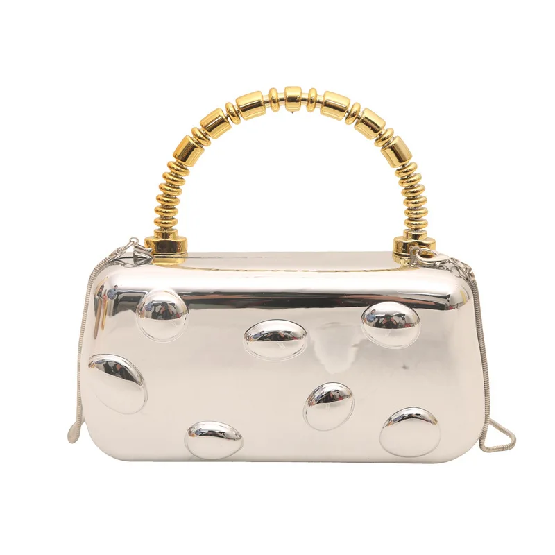 2026 New Premium Handbag Niche Design Rivet Hard Shell Dinner Bag Ladies Crossbody Chain Bag