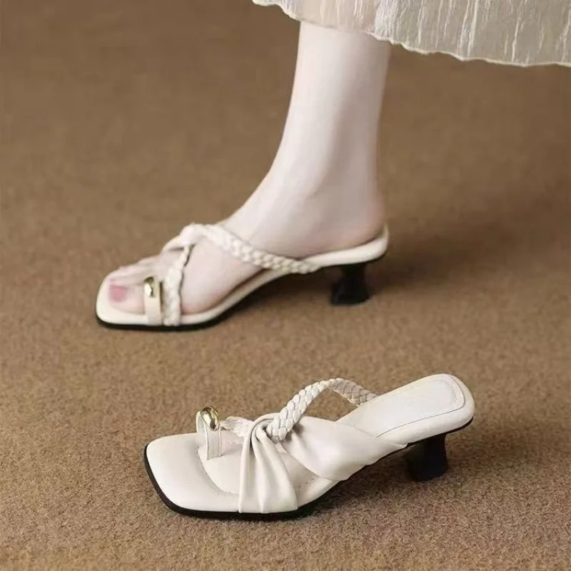 Sandalias de Tiras Trenzadas para Mujer, con Punta Cuadrada y Tacón Bajo, Ideales para Pies Anchos, Casuales y de Oficina