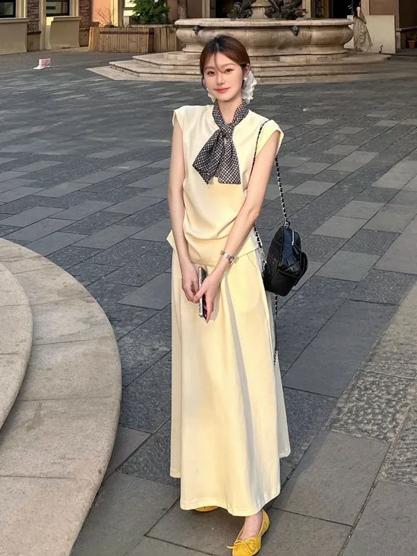 

Casual Loose Feelings Two-Piece Set Korean Style Half-Skirt Top Summer Fashion Ensemble Comfortable Short Sleeve Cotton Shirt