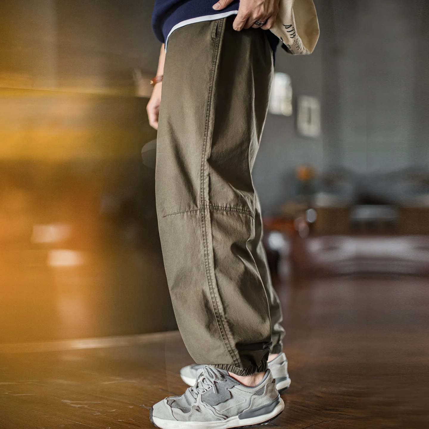 

Maden Men’s Washed Vintage Pants Cotton Trousers Loose Fit Cargo Sweatpants with Drawstring Elastic Waist for Sping Fall