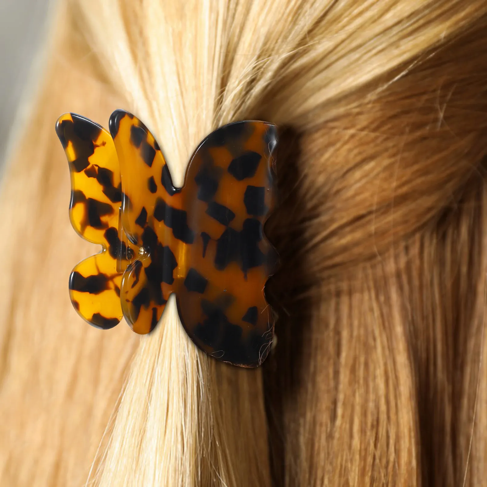 

Butterfly Hair Claw Clip 1 Piece Elegant Strong Grip Styling Tool for Women Thick Hair Updo Bun Holders Party Wedding Daily Wear