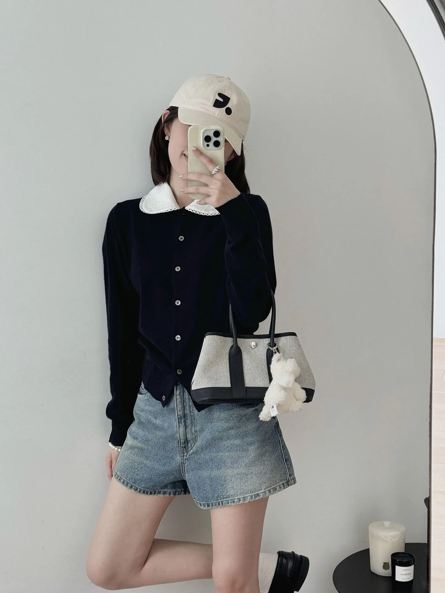 

Stylish White Doll Collar Blue Wool Cashmere Long Sleeve Knitted Open Cardigan for Women Fashionable Regular Fit Spring Coat