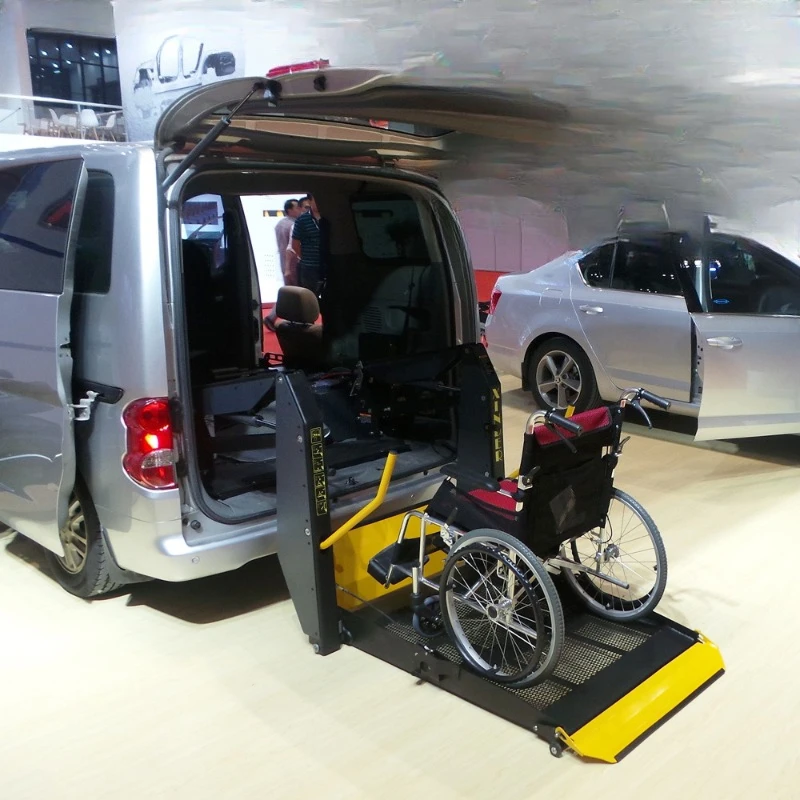 Disabled wheelchair Lift wheelchair, lift platform wheelchair People get on and off