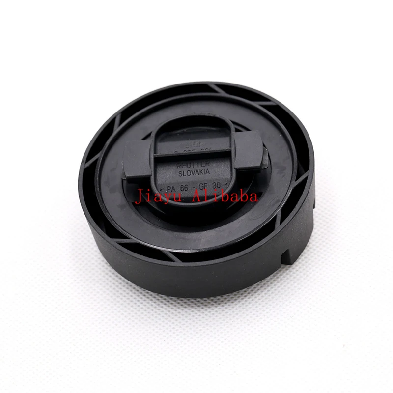 Gas Tank Cap Oil Tray Oil Filler Cap Gas Tank Cover Lid 11128655331 Fit for -BMW 135I 135IS 228I 230I 320I 330E