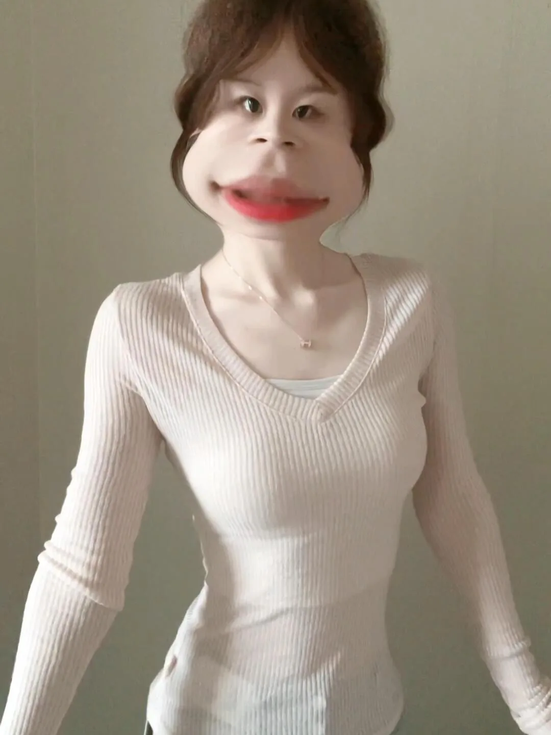 

Тонкий трикотажный топ с защитой от солнца, V-образным вырезом, в корейском стиле, с длинными рукавами, для повседневной носки, летний, ультратонкий дизайн