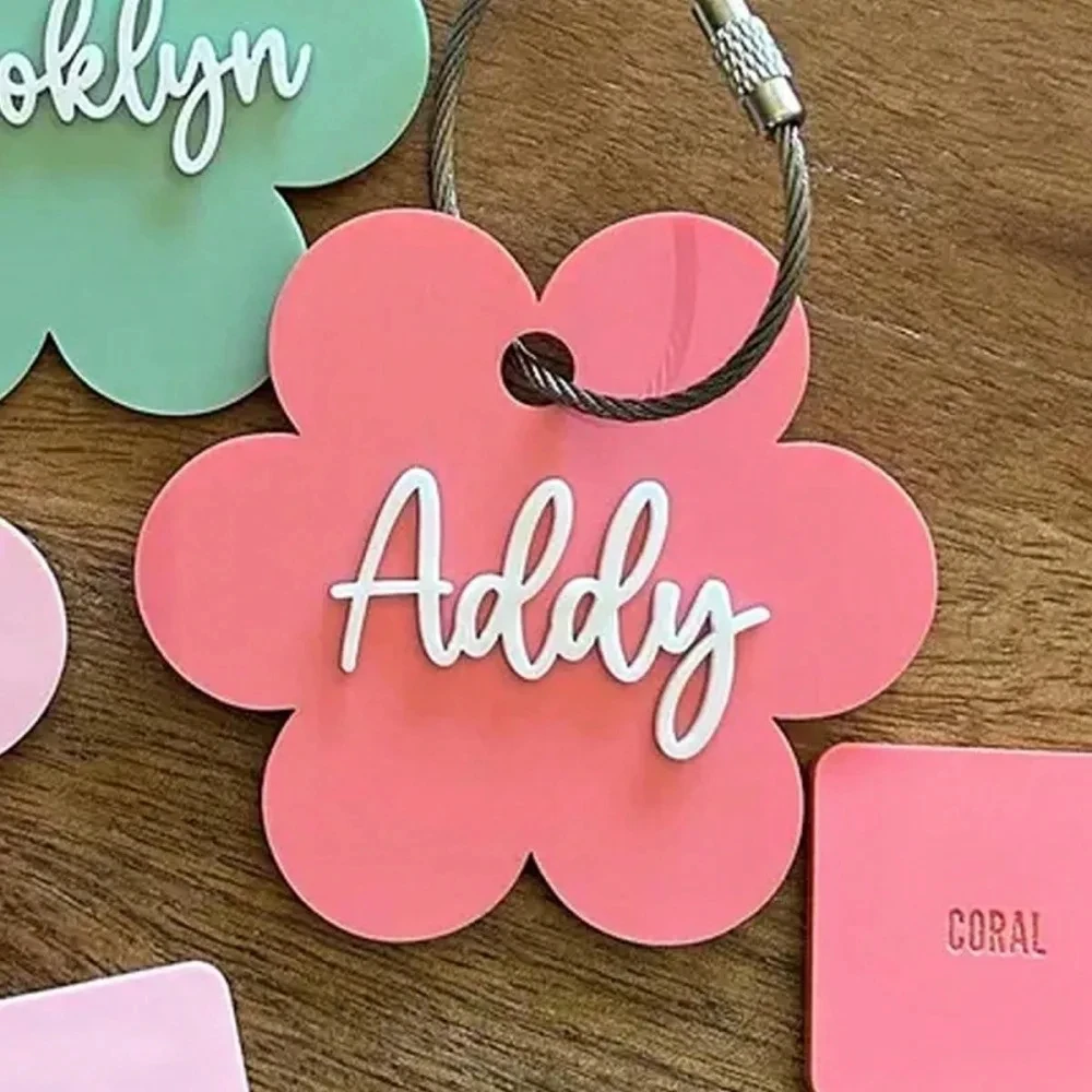 Flower Shape Customized Name Pendant Keychain, Gift