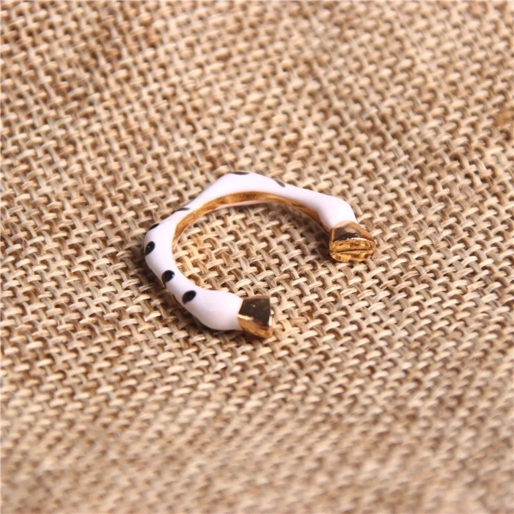 Vintage Animal Horse Ring Set Pony Horse Delicate Cartoon Glaze Ring Exaggerated Black White Opening Finger Ring
