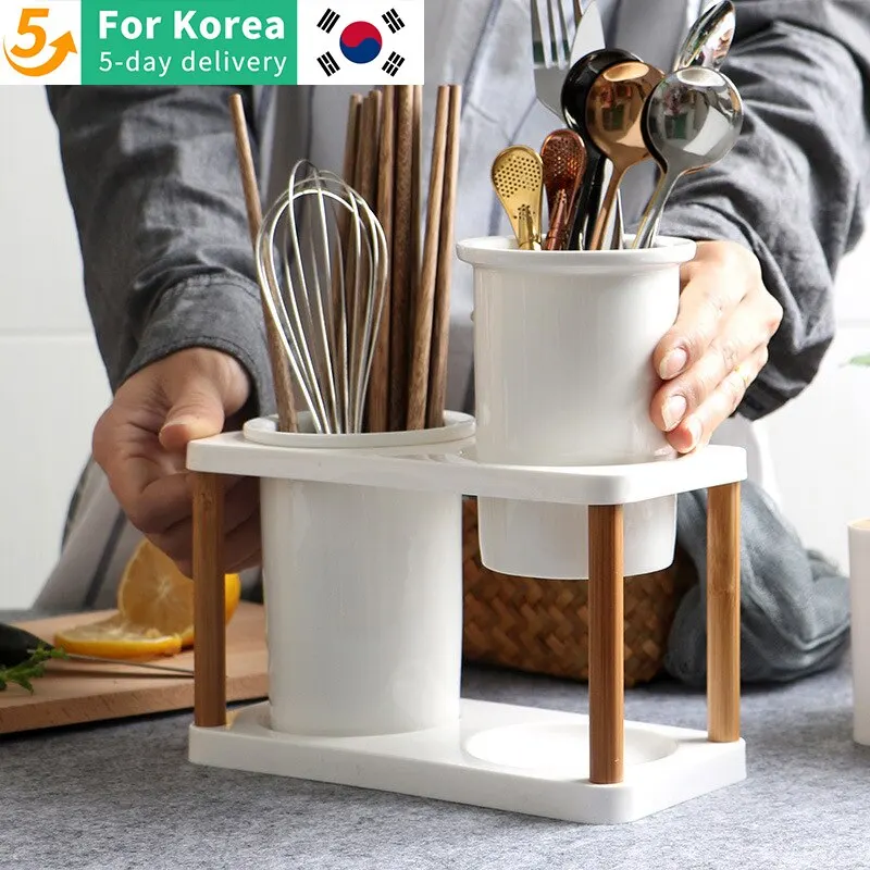 Elegant and Eco-Friendly Ceramic Chopsticks Holder - Keep Your Chopsticks Organized and Clean in Style