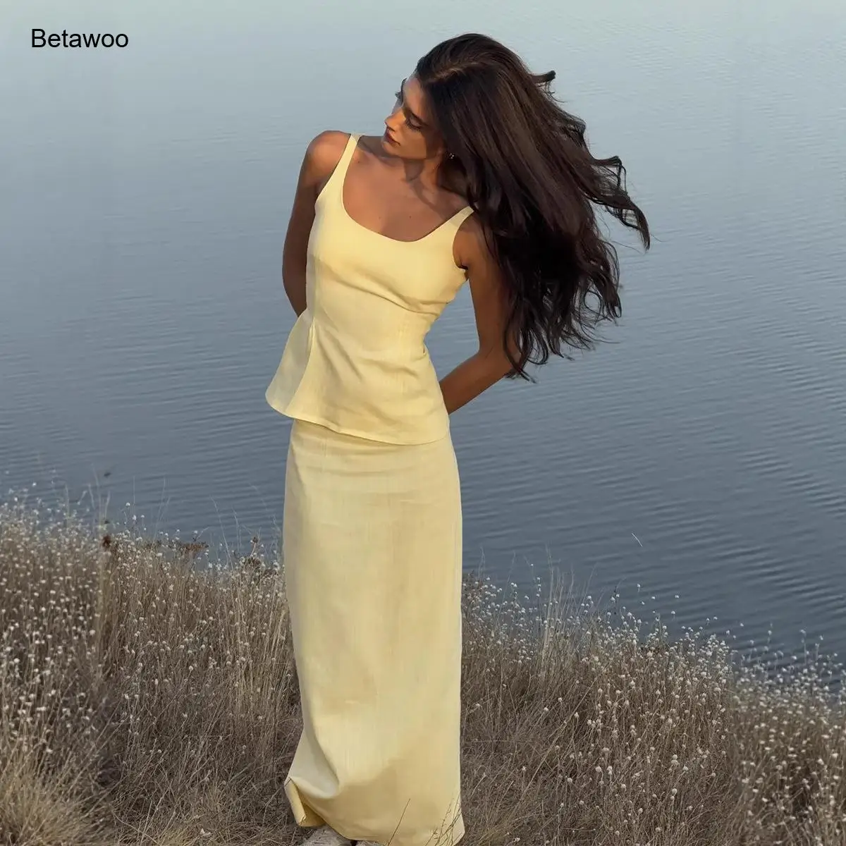 

Women Pale Yellow Two Piece Outfit Scoop Neck Peplum Tank Top and Maxi Skirt Casual Summer Linen Set
