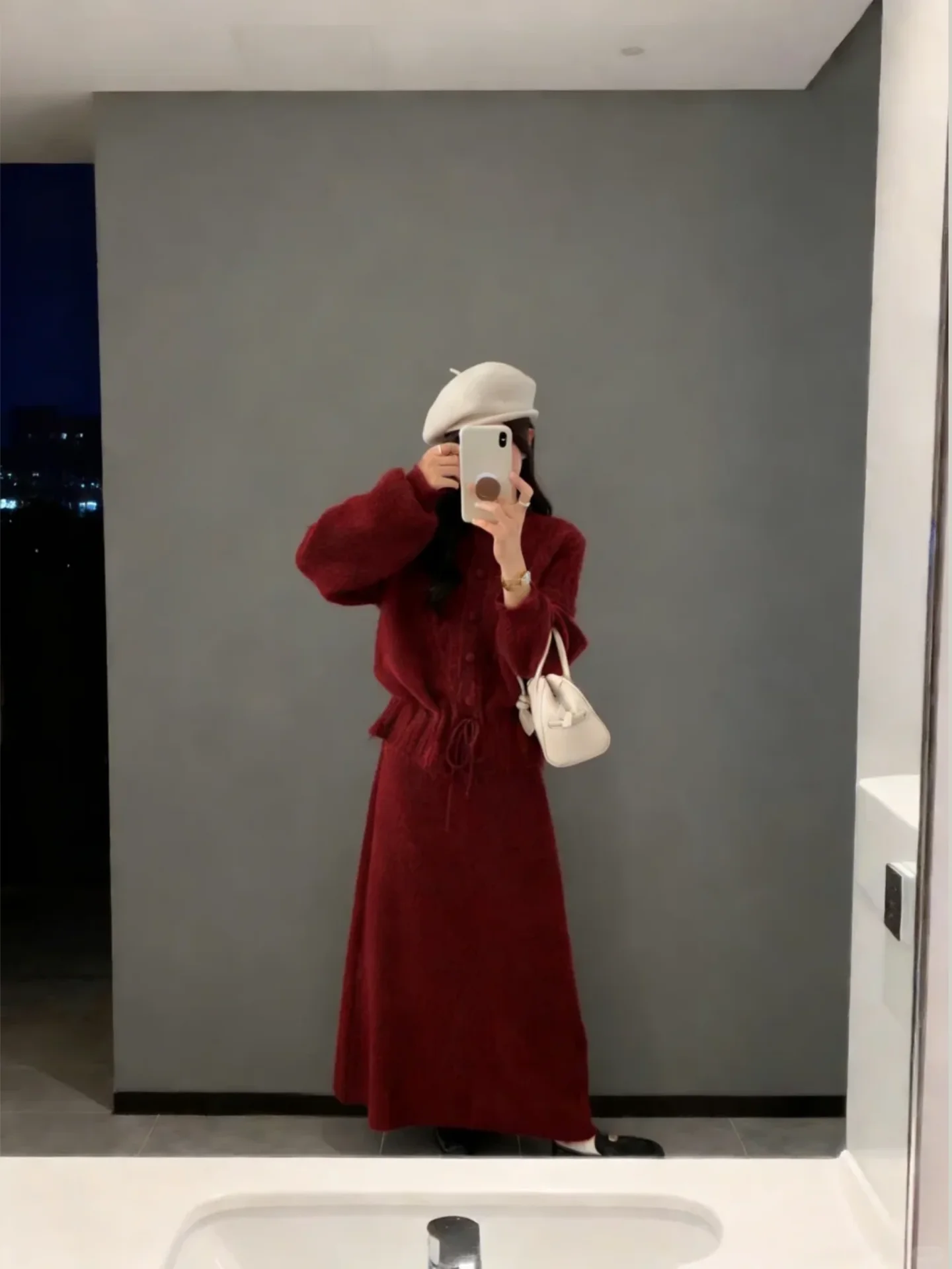 

Повседневный красный комплект Aosphere больших размеров для женщин: модный весенний новый облегающий костюм с юбкой, удобный, дышащий, стандартный крой