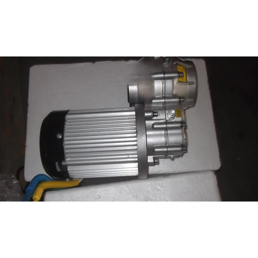 Permanent magnet DC brushless motor BM1424HQF-14A-1800W 60V electric micro car motor