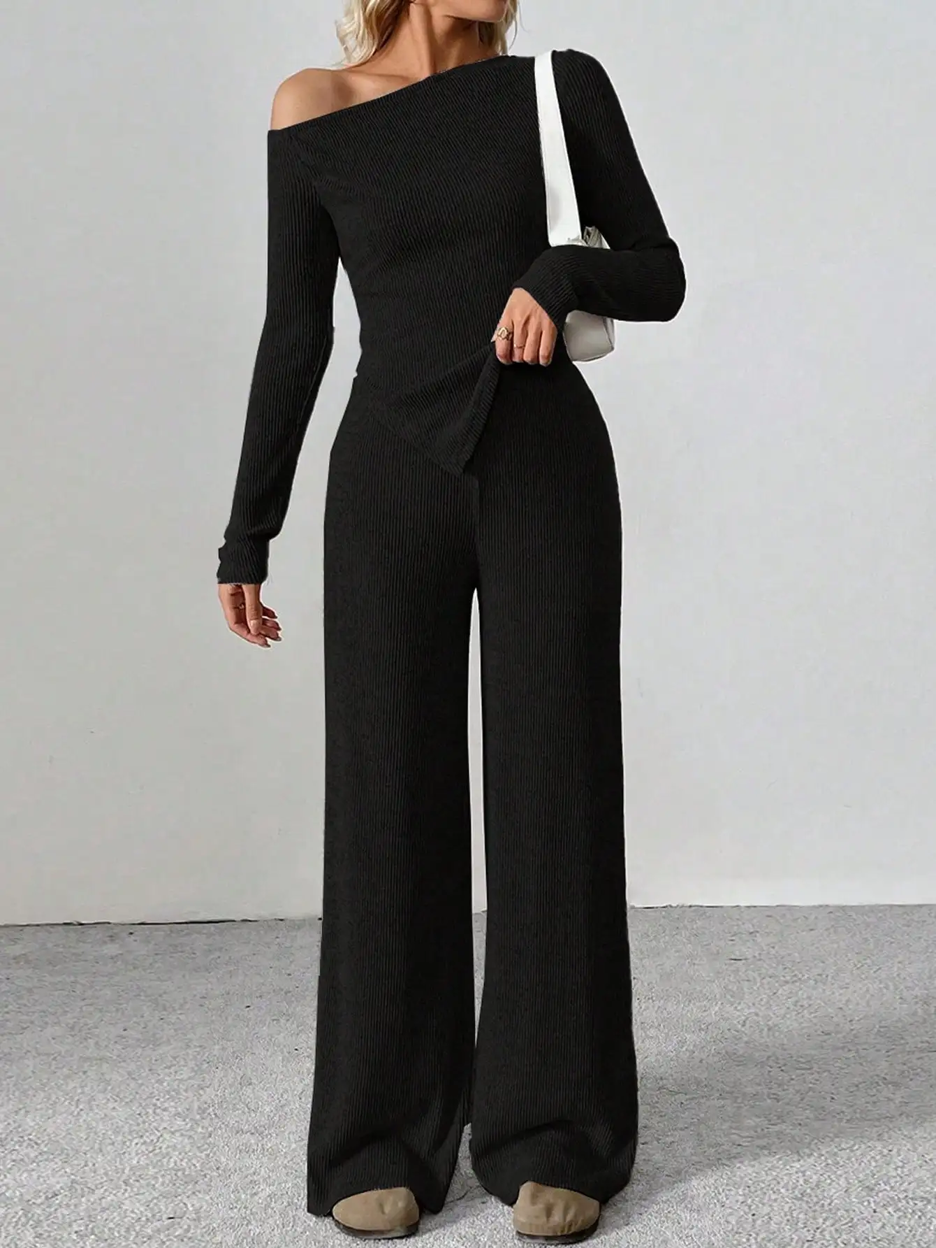 

Женский асимметричный вязаный топ с открытыми плечами и широкие брюки, комплект из 2 предметов