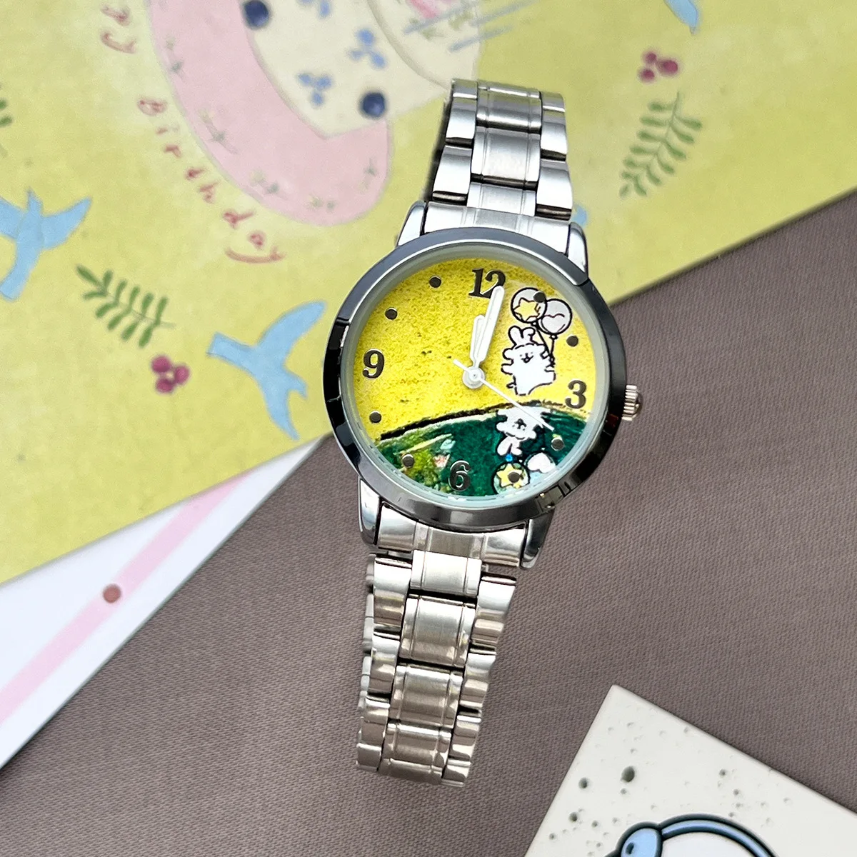 Hot-selling Fashion New Round Women's Watch Cartoon Quartz Watch Waterproof Women's Watch