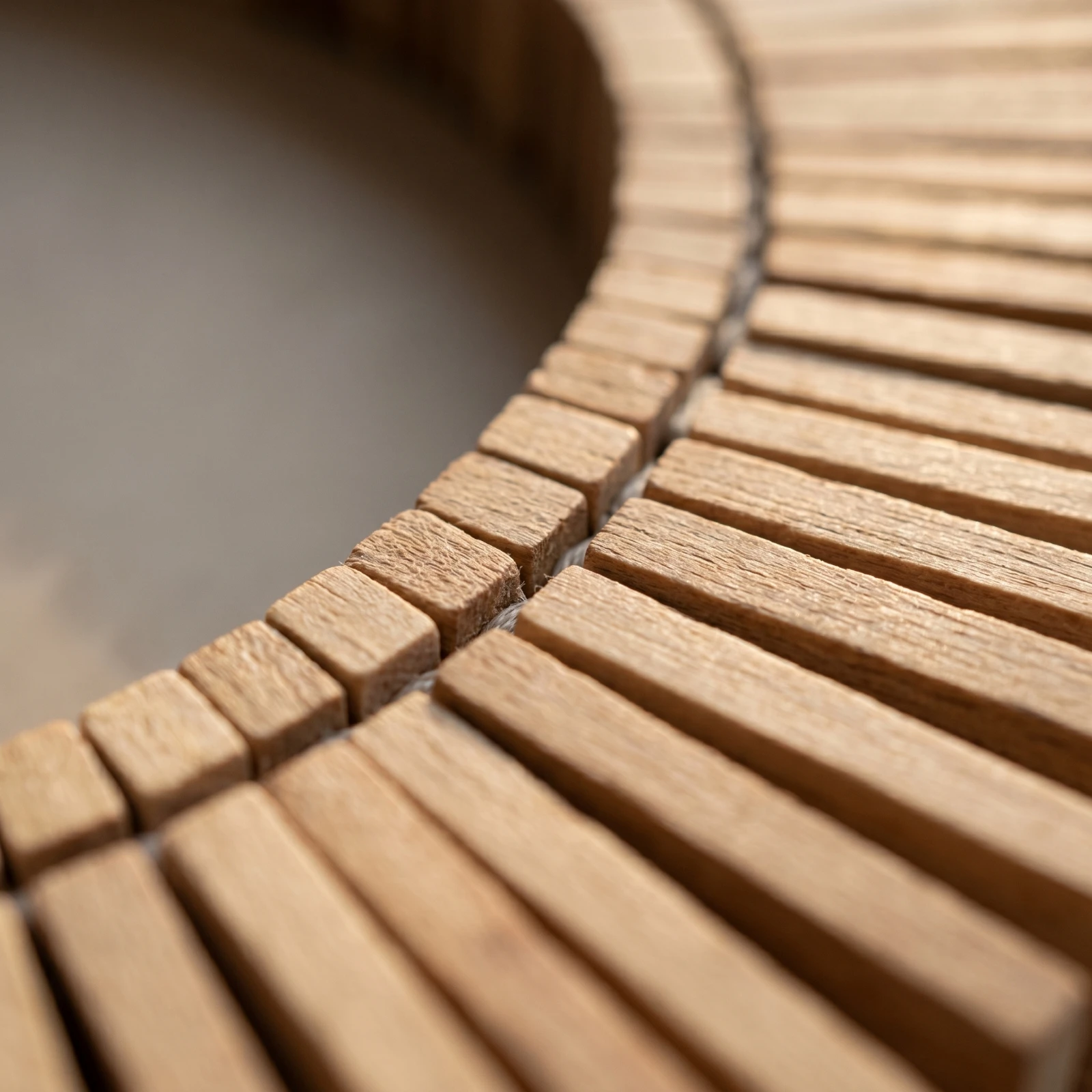 Snake-Shaped Percussion Instrument Expressive Wooden Percussion Instrument Wooden Sound Maker Flexible Shaking
