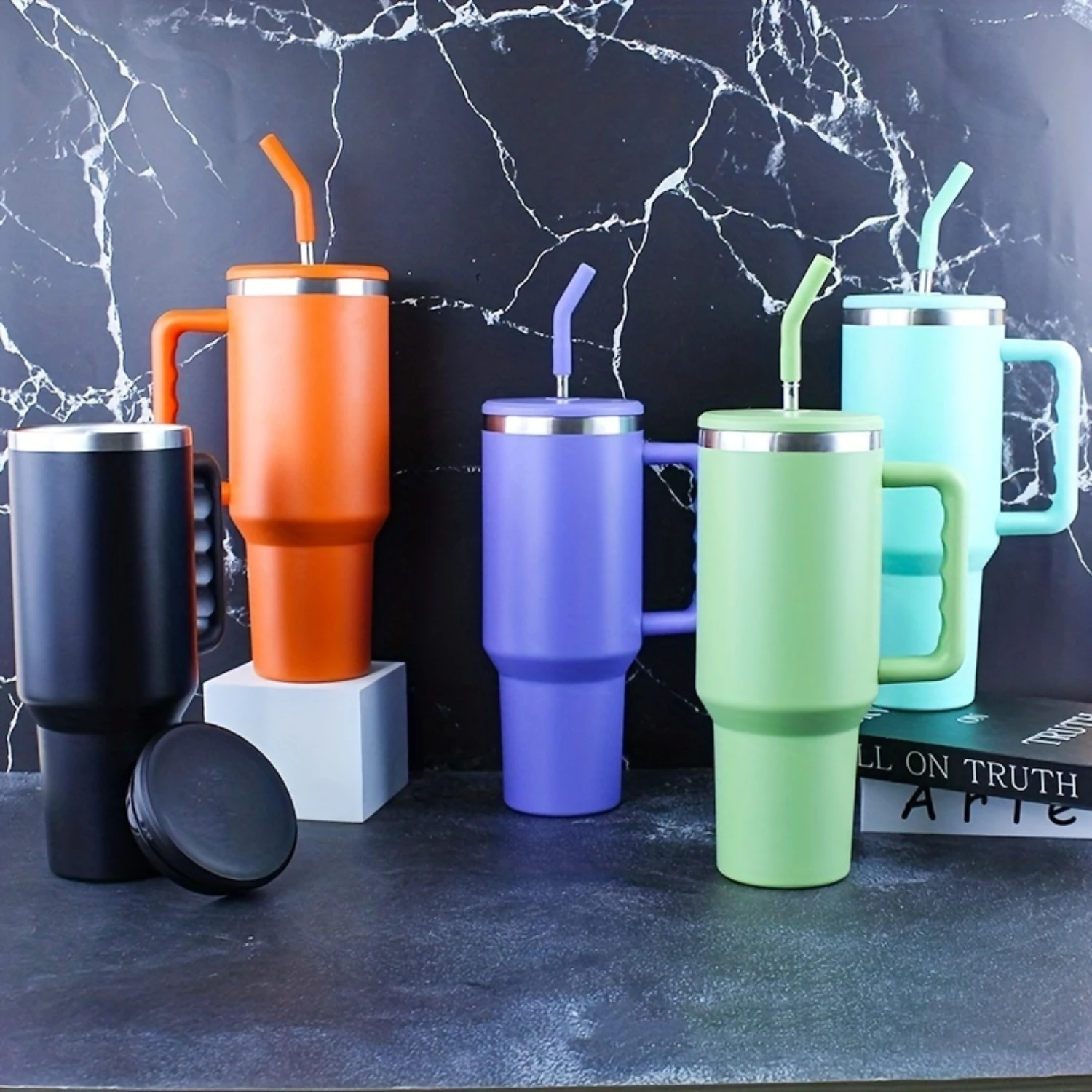 

1pc 40oz Stainless Steel Water Bottle with Handle & Straw Lid, Reusable Insulated Vacuum Cup for Travel