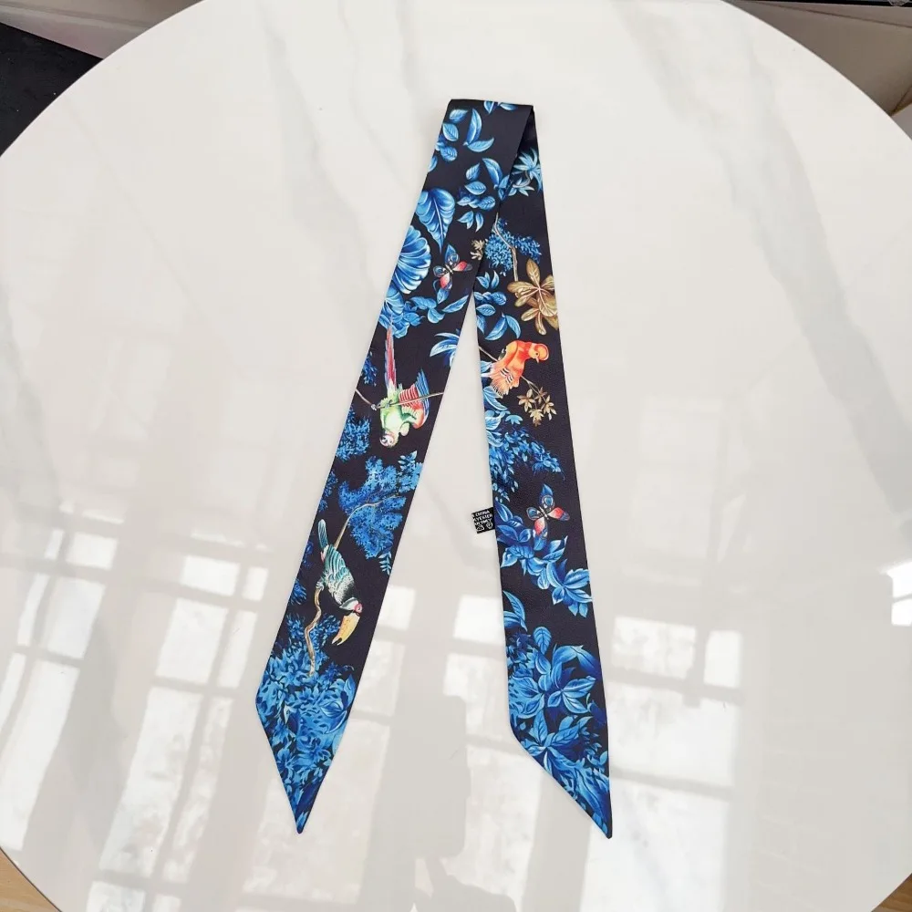 

Jungle Parrot Print Women Scarf Silk Material Narrow Long Neck Scarves High-end Feel Versatile Silk Scarf Streamer Decoration